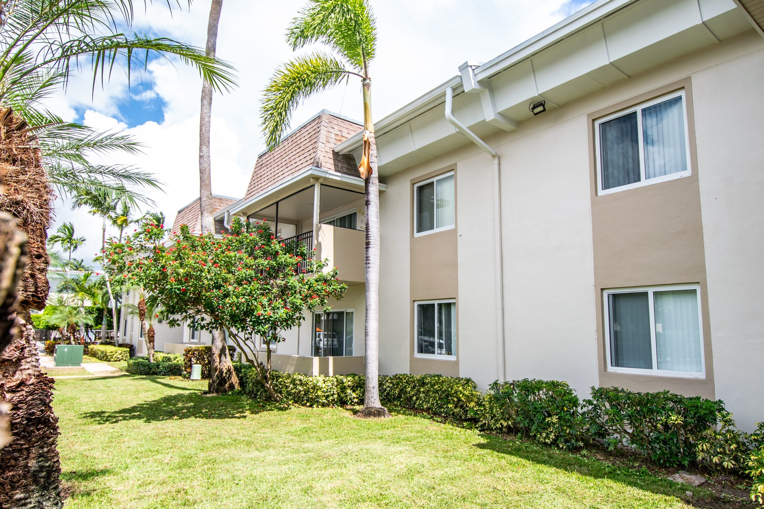 Main photo for Legacy at Pinecrest