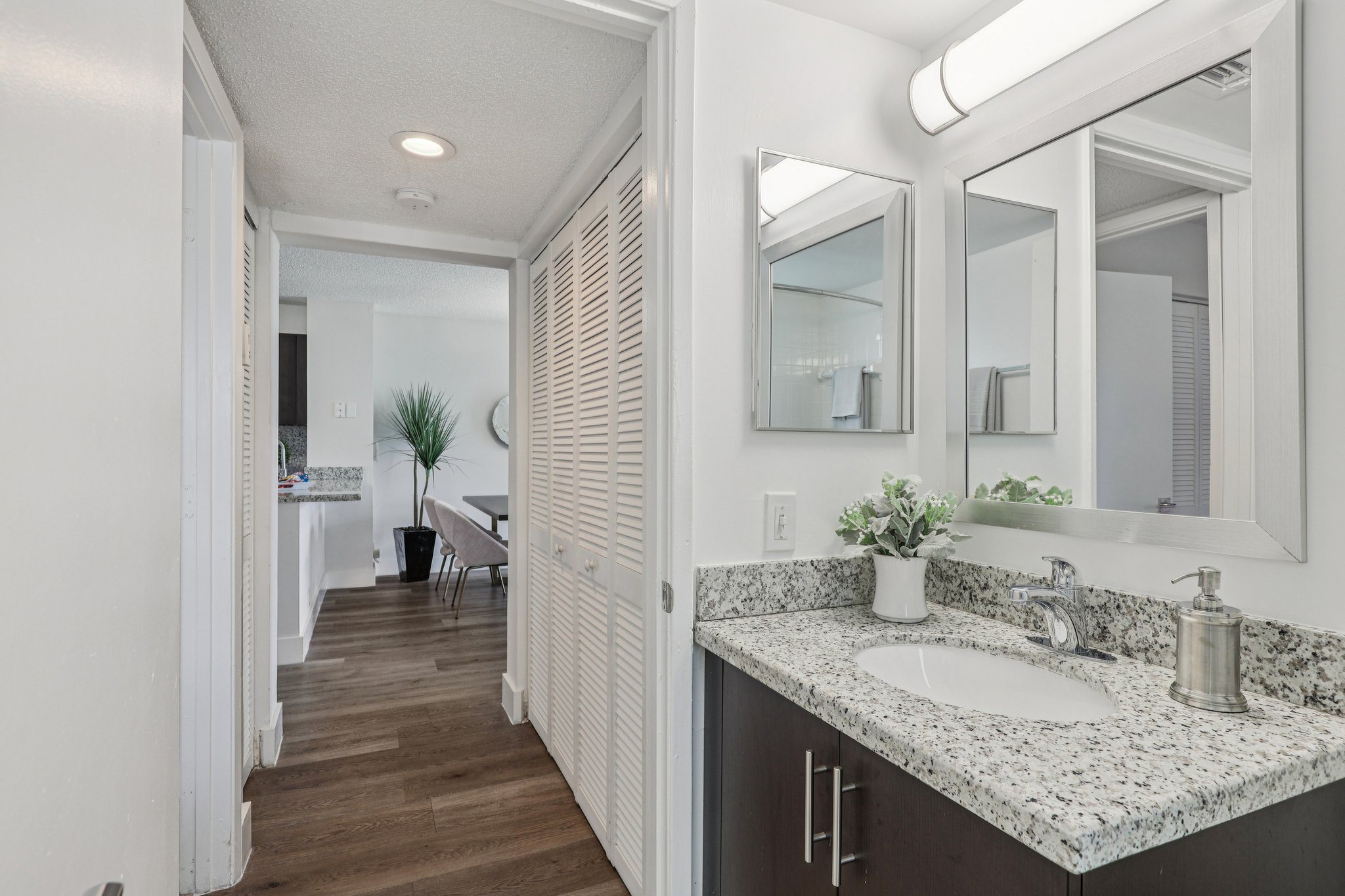 B2- Model Unit (2bd 2bth)