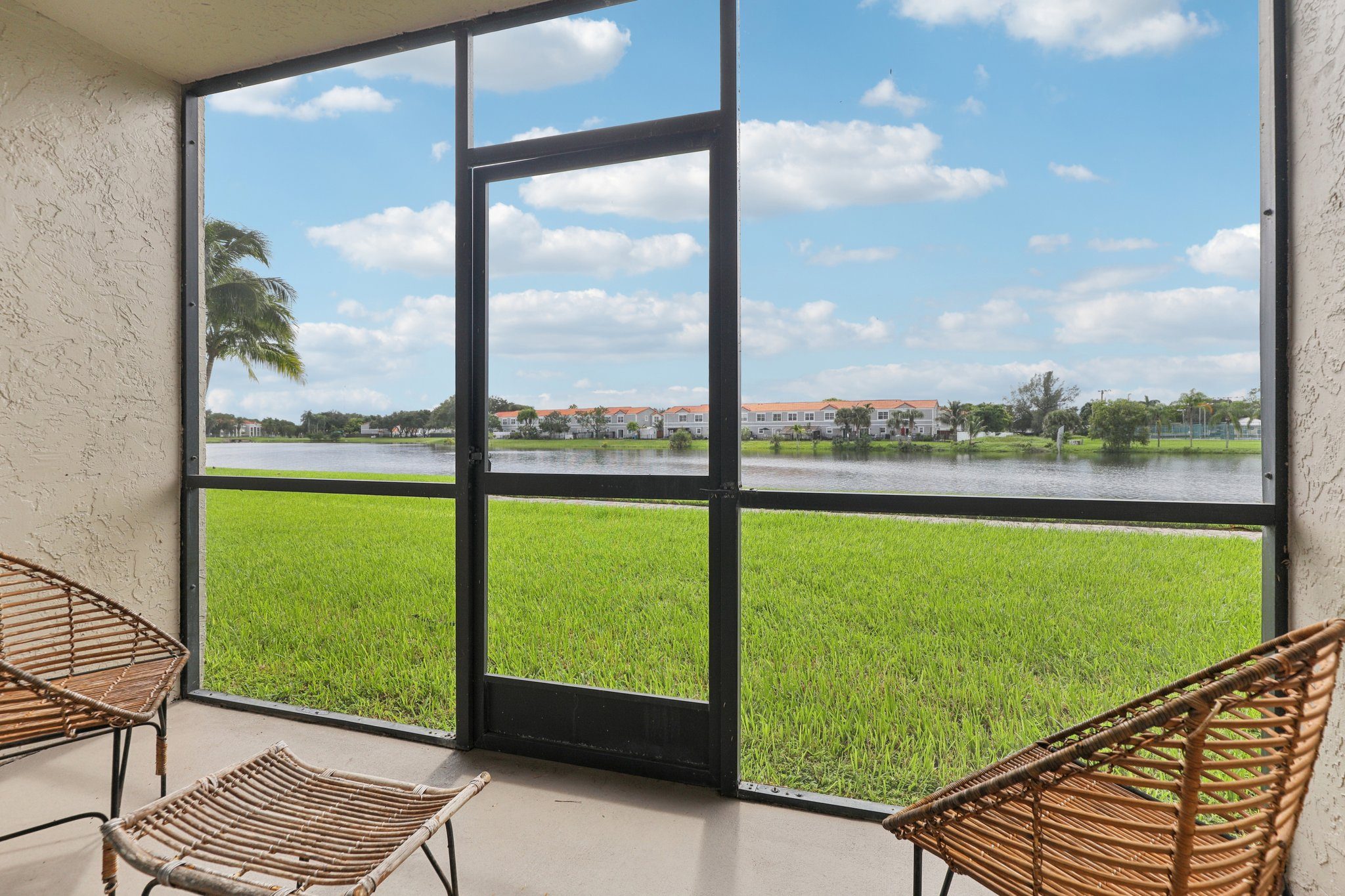 B2- Model Unit (2bd 2bth)